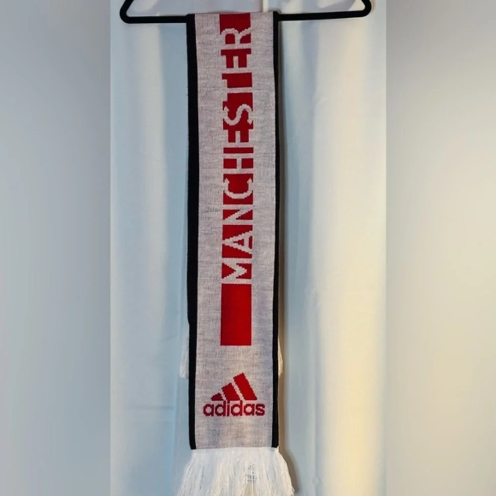 Adidas Manchester United Scarf Red Devils Soccer Fan Knit White Red Black Fringe